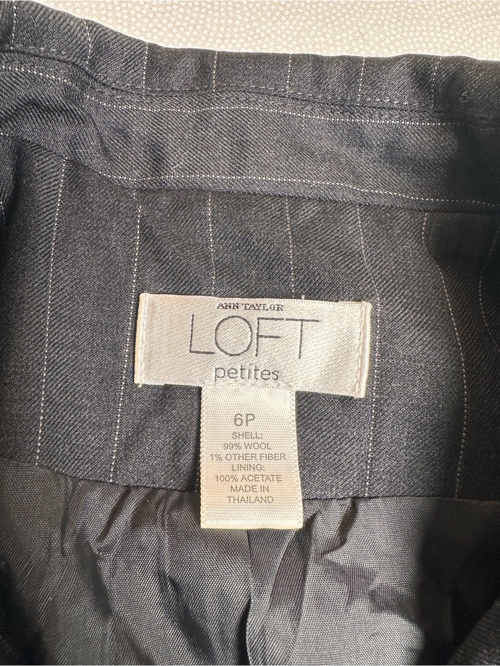 Ann Taylor LOFT Petites Black Pinstripe Wool Blazer 6P Career - Picture 6 of 9